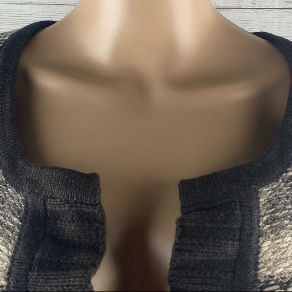 Eddie Bauer Cardigan Sweater - Picture 2 of 12